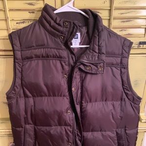 Gap men’s puffy vest